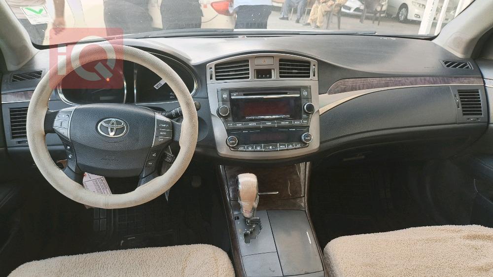 تويوتا أفالون